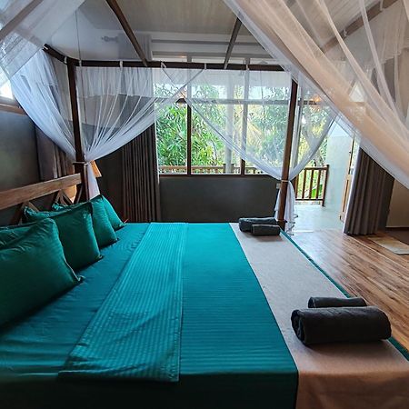 The Jungle View Otel Mirissa Dış mekan fotoğraf